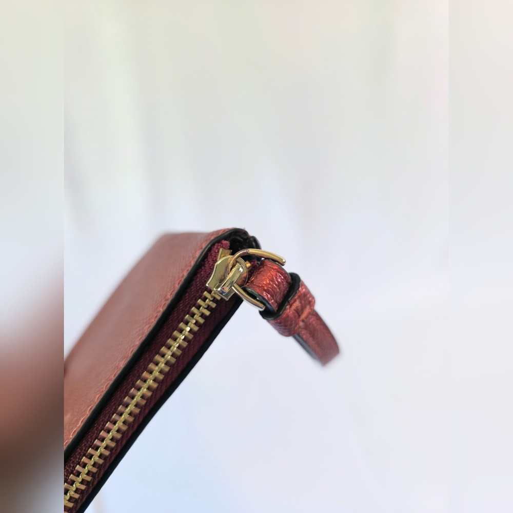 Coach Leather Wristlet Corner Zip Metallic Red Cherry Maroon Rust Wallet Clutch - Picture 3 of 10